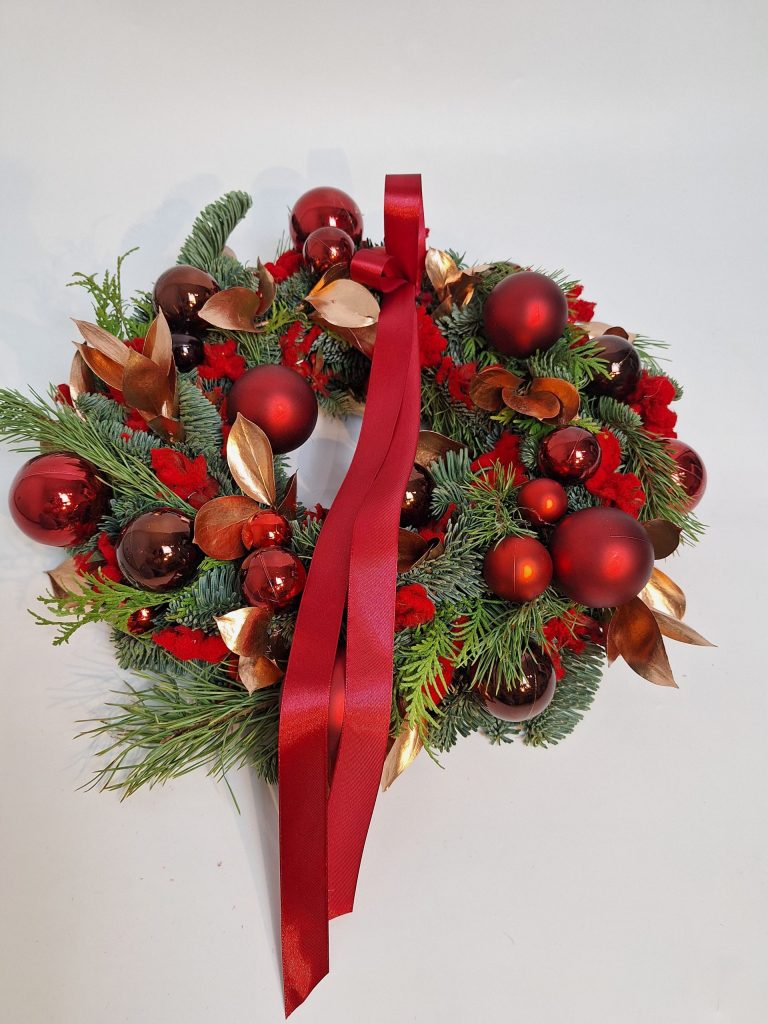 wieniec świąteczny na drzwi